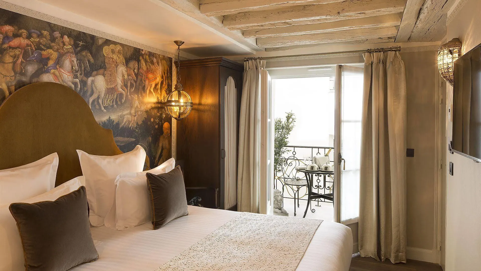 ****  פריז Hotel Da Vinci & Spa צרפת